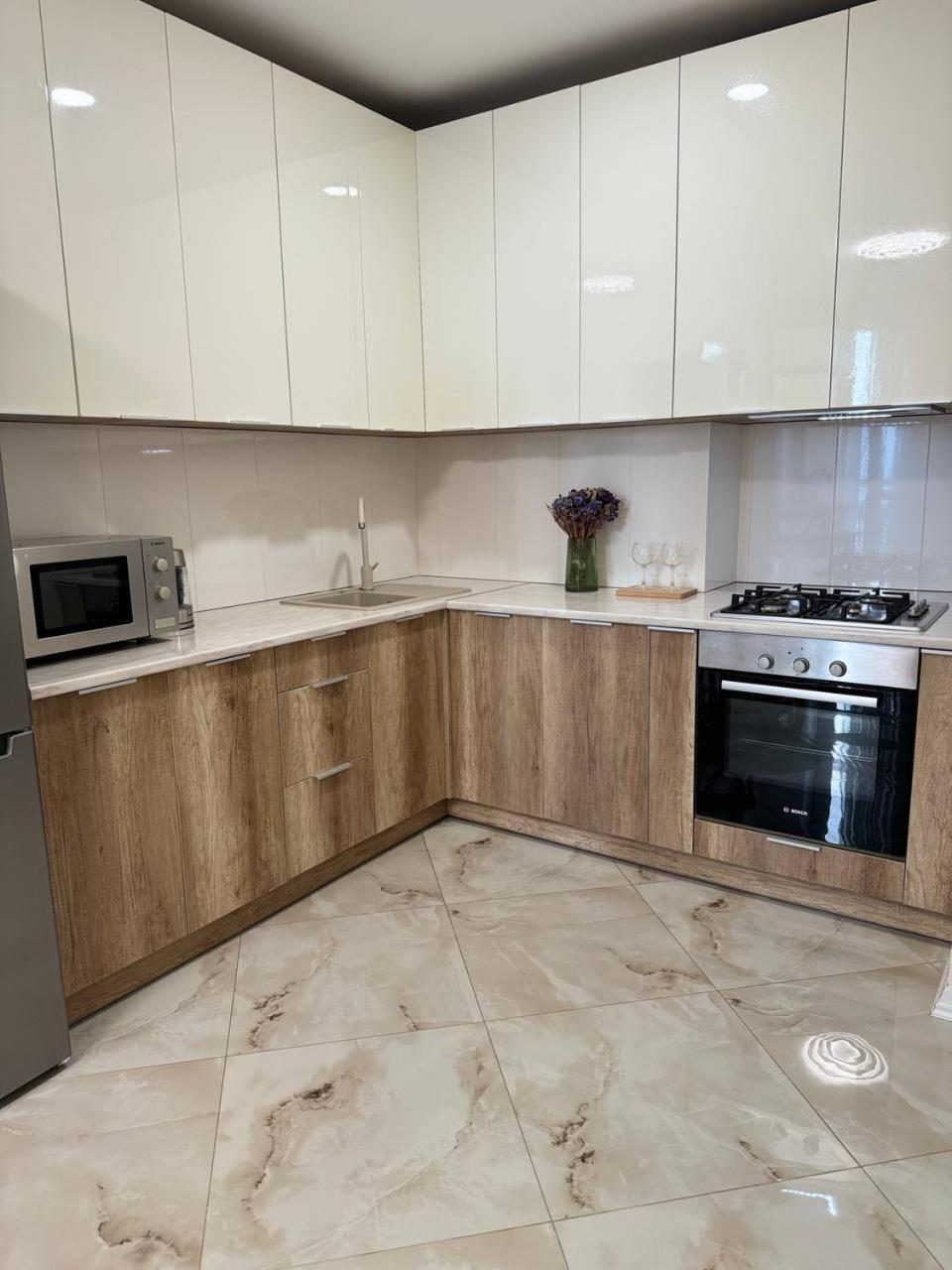 Avalon Time Apartment 리비프 외부 사진